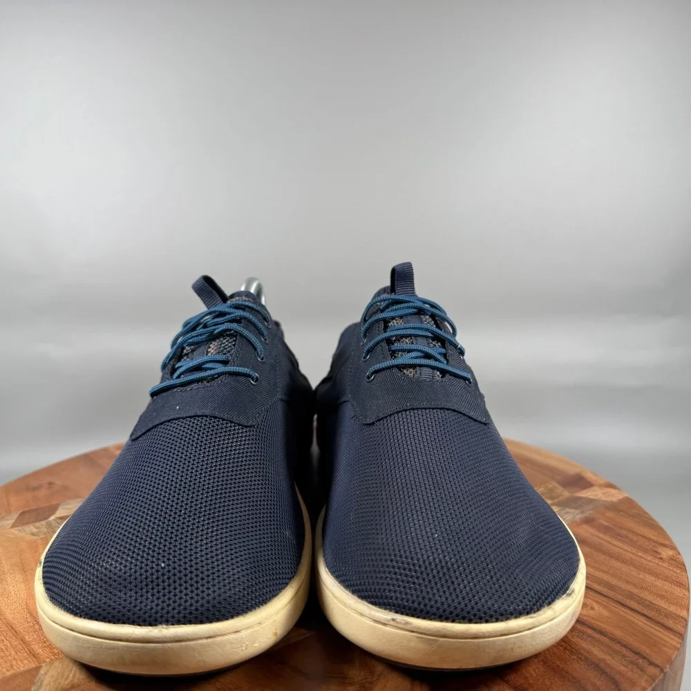 OluKai Nohea‎ Moku Mens 8.5 Navy Blue Mesh Boat Shoes Sneakers